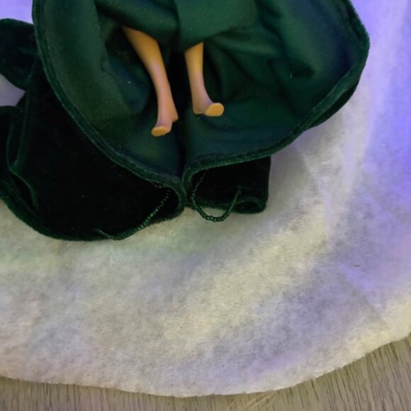 Special Edition Barbie Doll - Picture 6 of 7